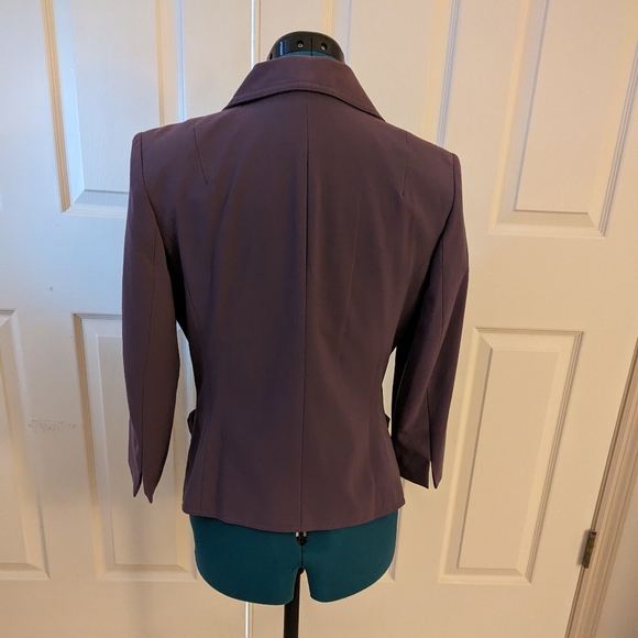 Tara Ryan, Purple blouse/blazer, size 8 - Picture 4 of 5